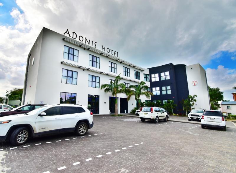 Adonis Cupecoy Hotel ซิมป์สันเบย์ ภายนอก รูปภาพ